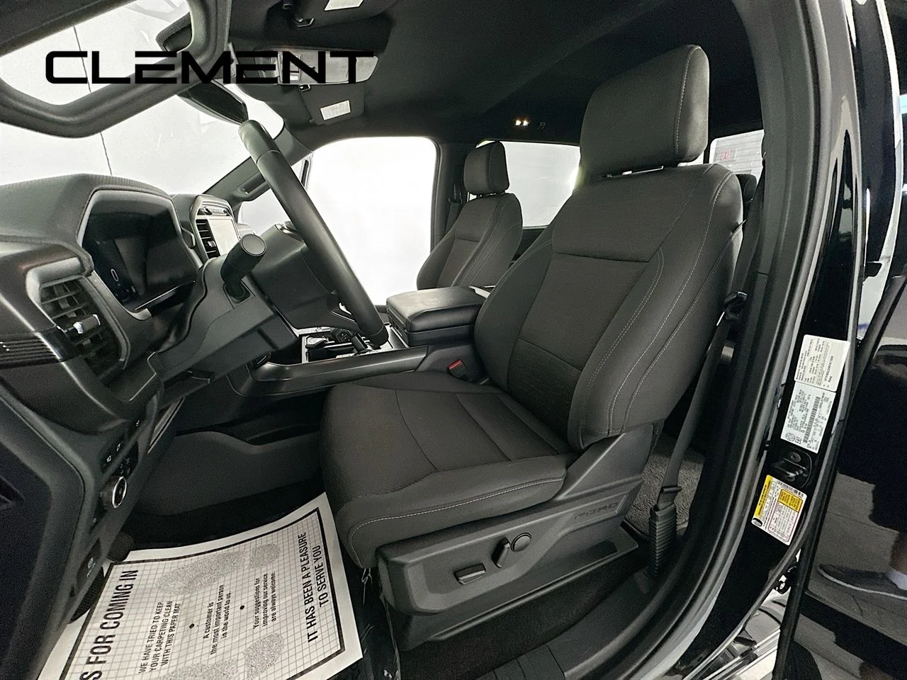 Used 2024 Black Ford XLT image 29