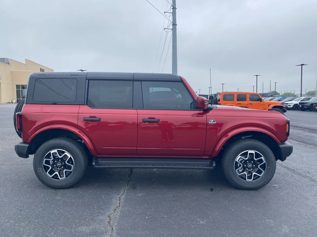 New 2026 Ruby Red Metallic Tinted Clearcoat Ford Outer Banks® image 9
