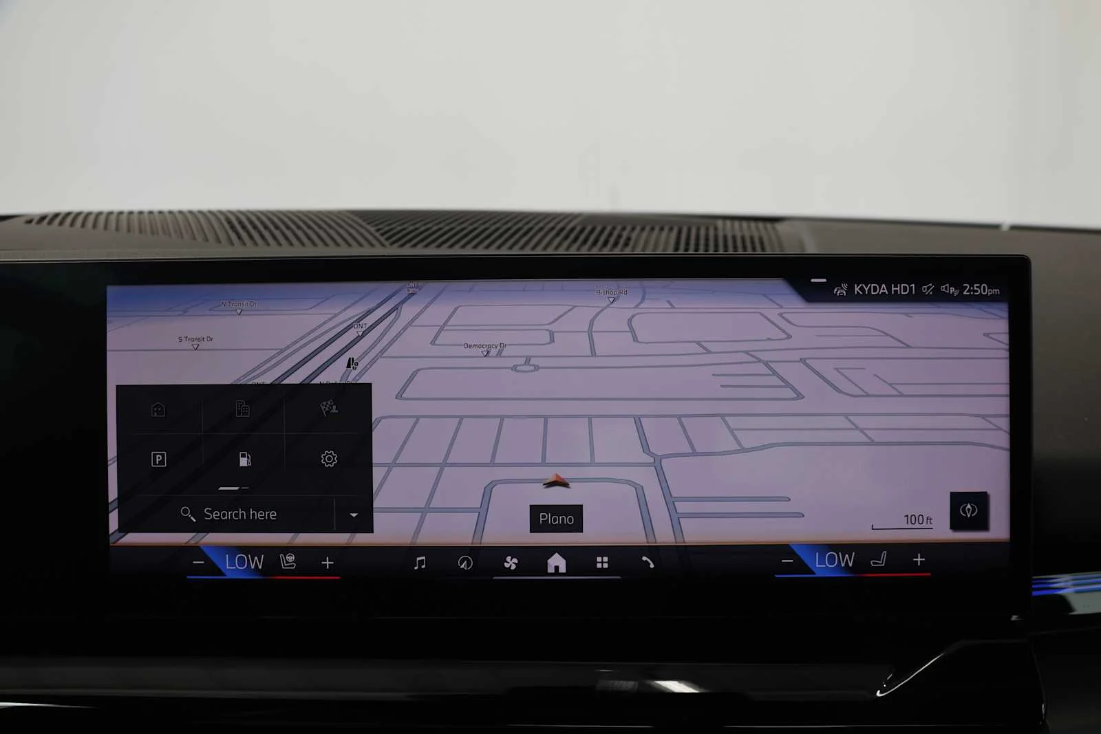 Used 2024 Dark Graphite Metallic BMW 530i xDrive image 18