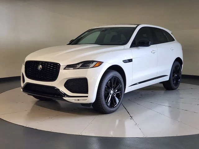 2026 Jaguar F-PACE P250 R-Dynamic S's photo