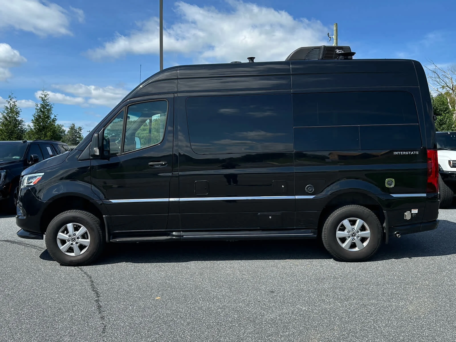 Used 2022 Obsidian Black Metallic Mercedes-Benz  image 2