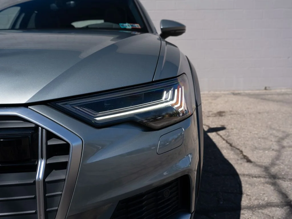 Used 2021  Audi Prestige image 11