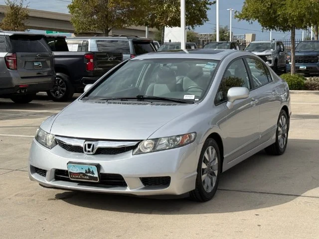 Used 2009 Alabaster Silver Metallic Honda EX-L image 11