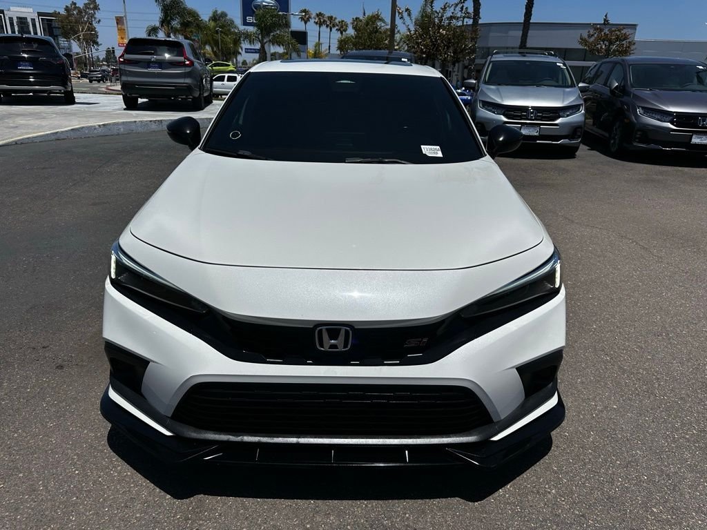 Used 2024  Honda Base image 3