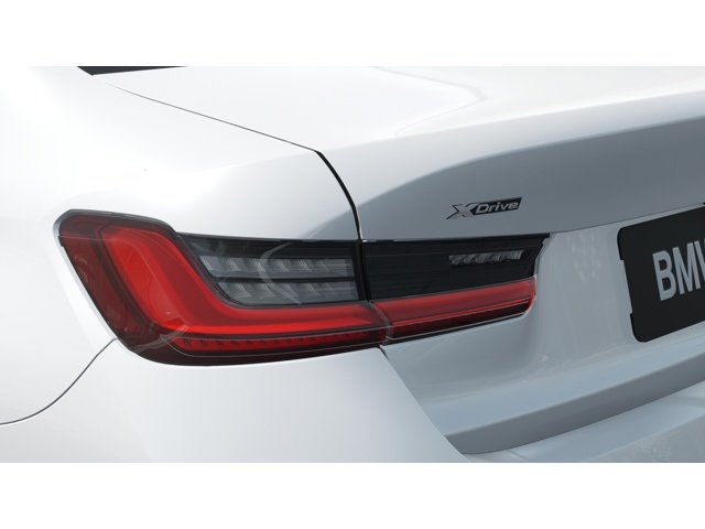 New 2026 Mineral White Metallic BMW  image 8