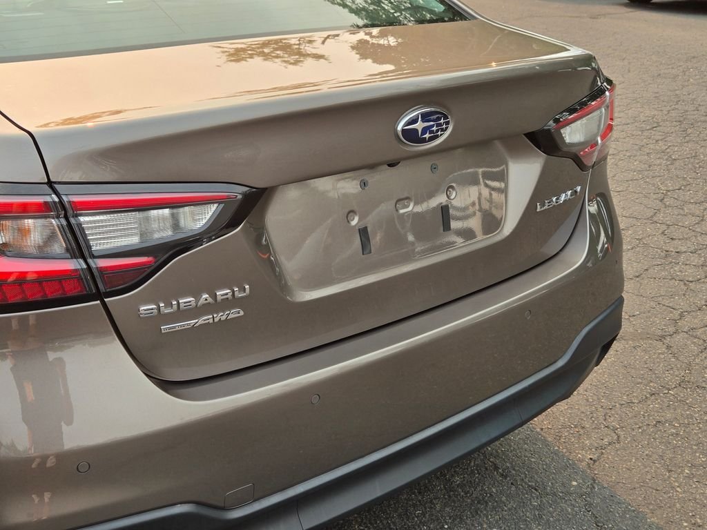 Used 2022 Brilliant Bronze Metallic Subaru Limited image 14