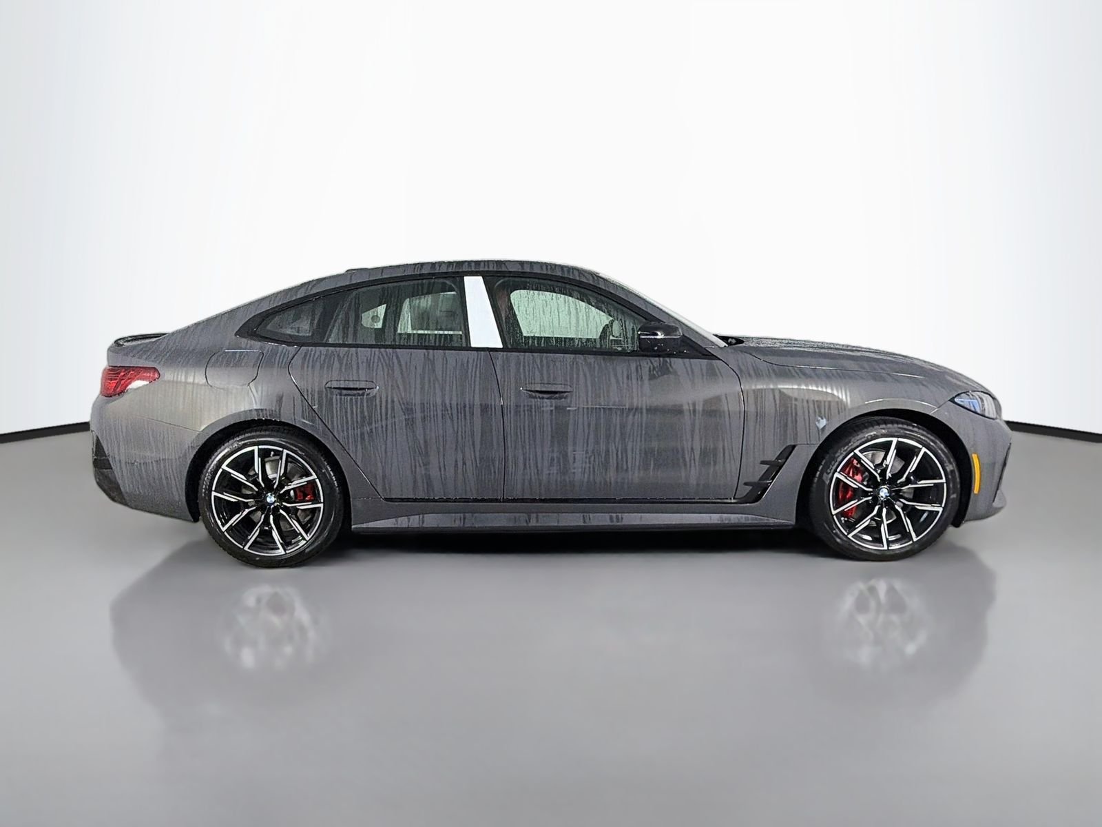 New 2026 Dravit Grey Metallic BMW eDrive40 image 8
