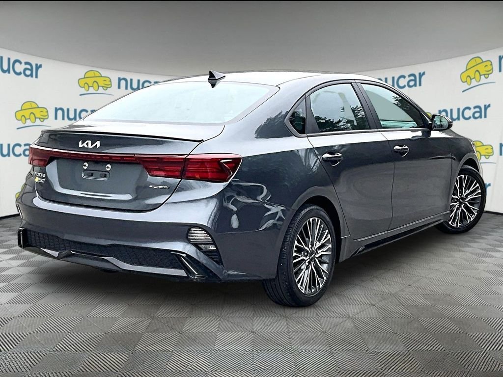 Used 2023 Gravity Gray Kia GT-Line image 6