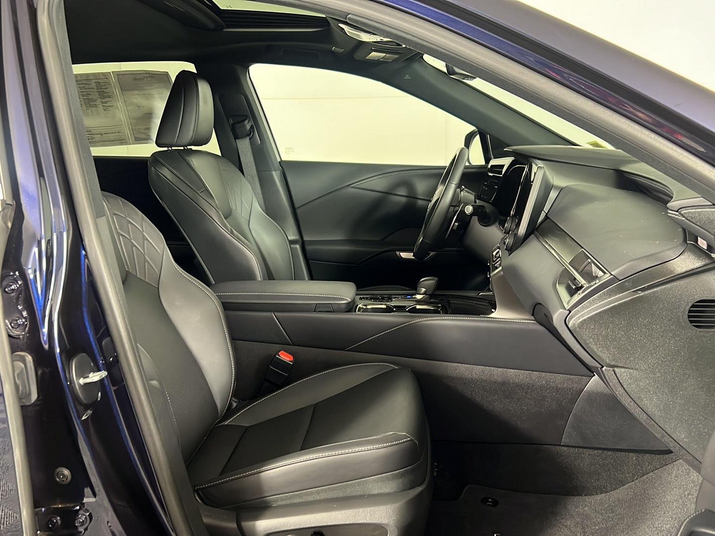 Used 2024 Nightfall Mica Lexus RX 350 Premium image 4