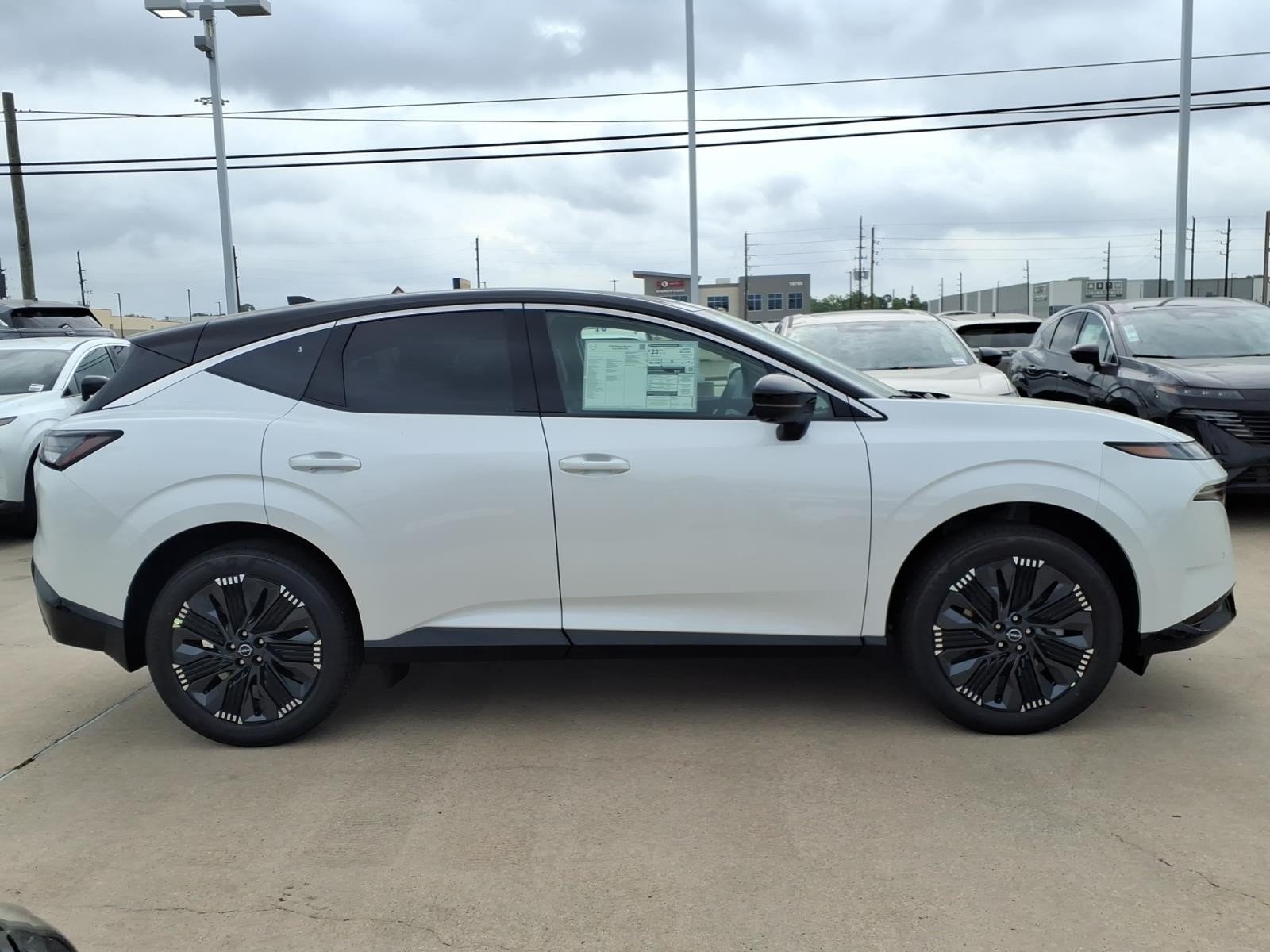 2026 Nissan Murano Platinum White at Robbins Nissan