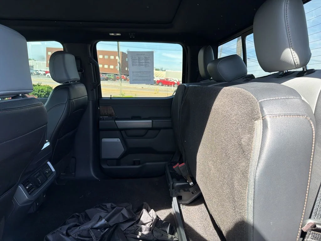 Used 2023 Gray Metallic Ford Lariat image 12