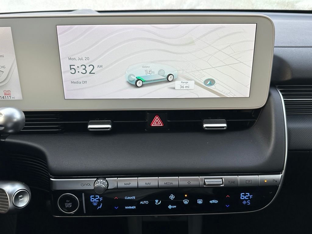 2023 Hyundai IONIQ 5 Limited - Photo 19