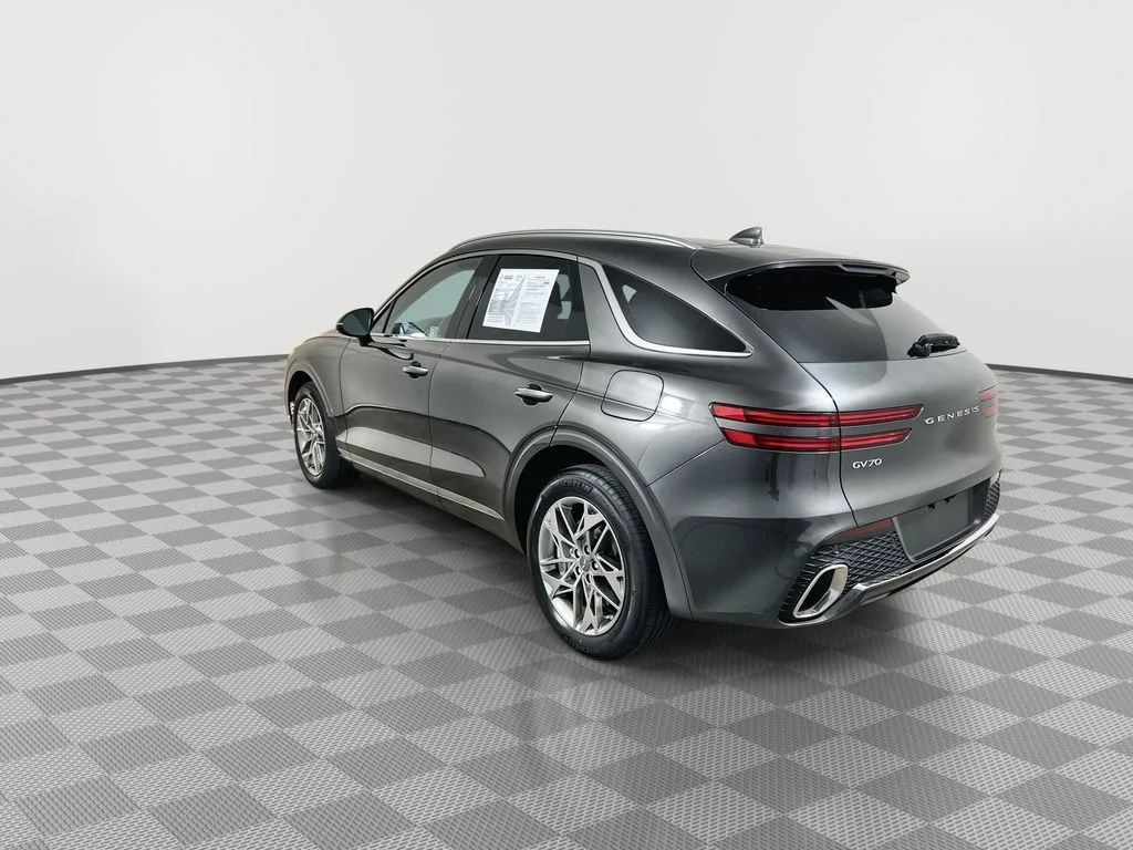 Used 2025 Gray Genesis 2.5T image 6