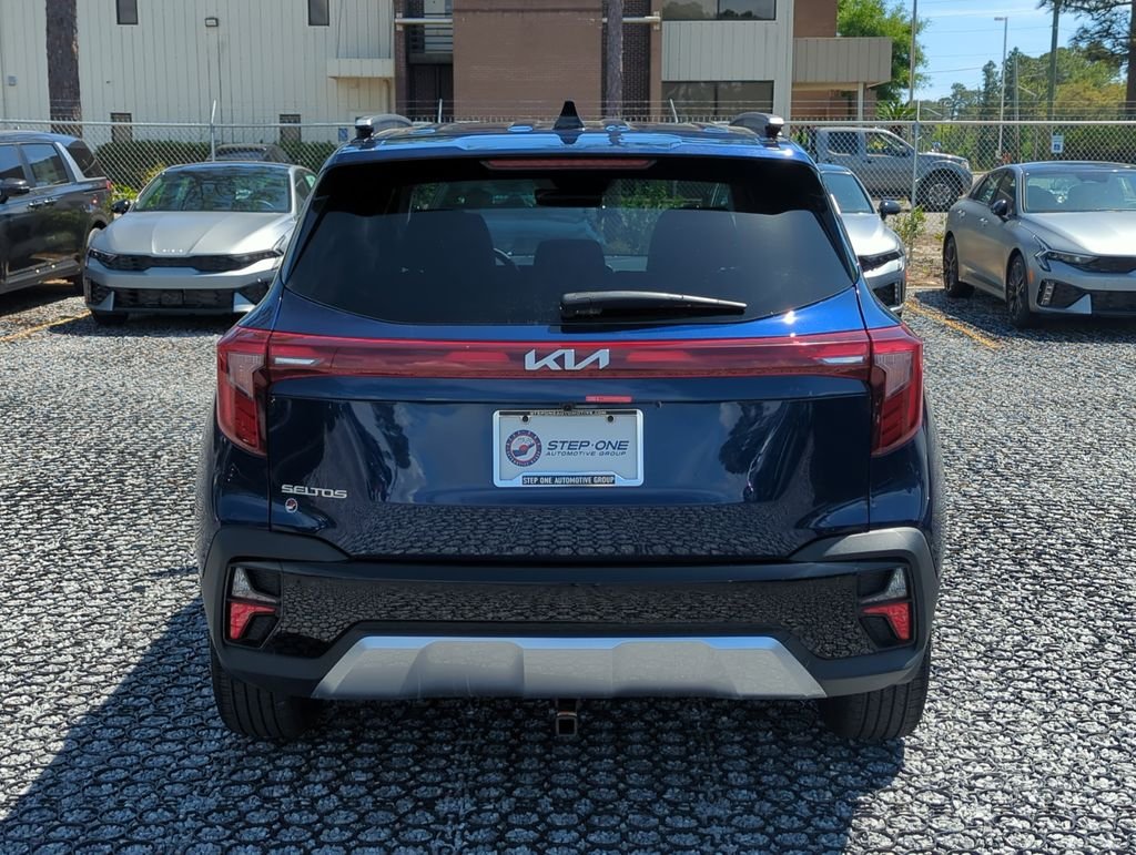 New 2026 Dark Ocean Blue Kia EX image 6
