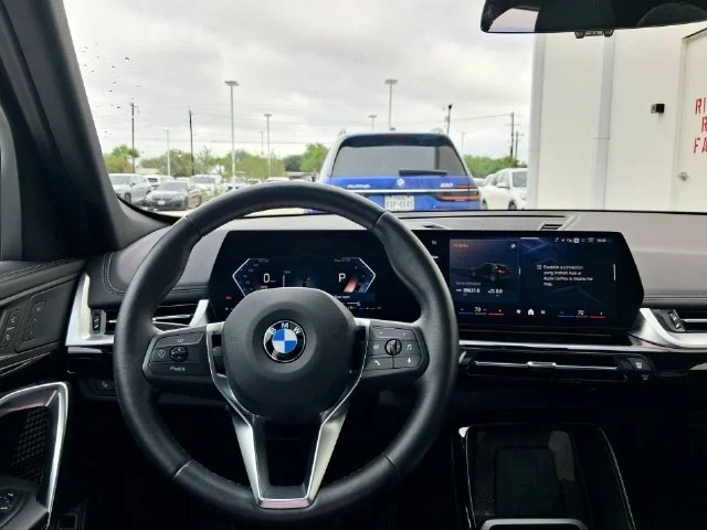 2024 BMW X1 28i - Photo 14