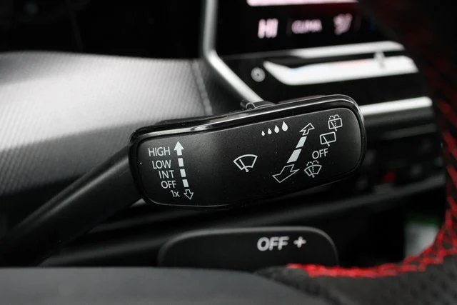 2026 Volkswagen Golf GTI SE - Photo 15