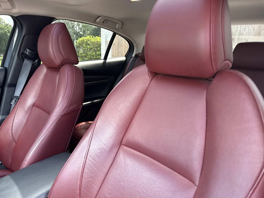 Used 2022 Gray Mazda Carbon Edition image 27