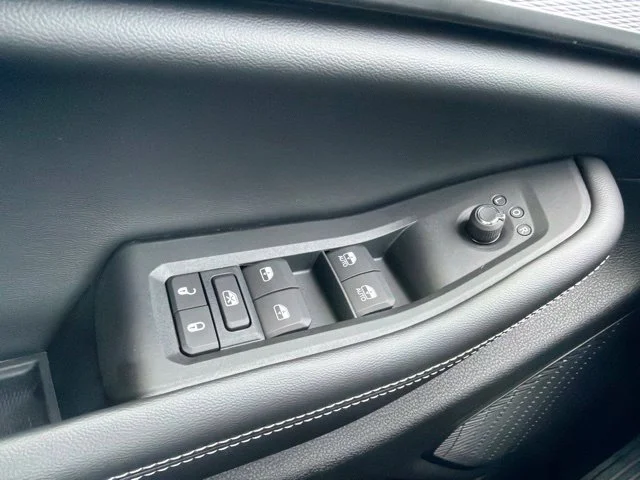 New 2026 White Jeep Laredo image 20