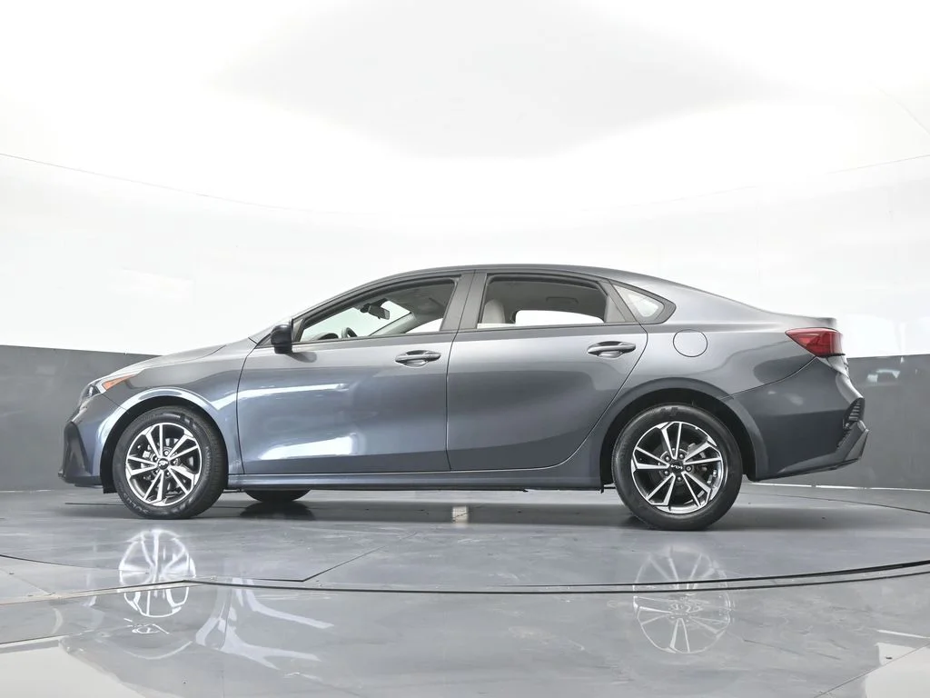 Used 2023 Gravity Gray Kia LXS image 47