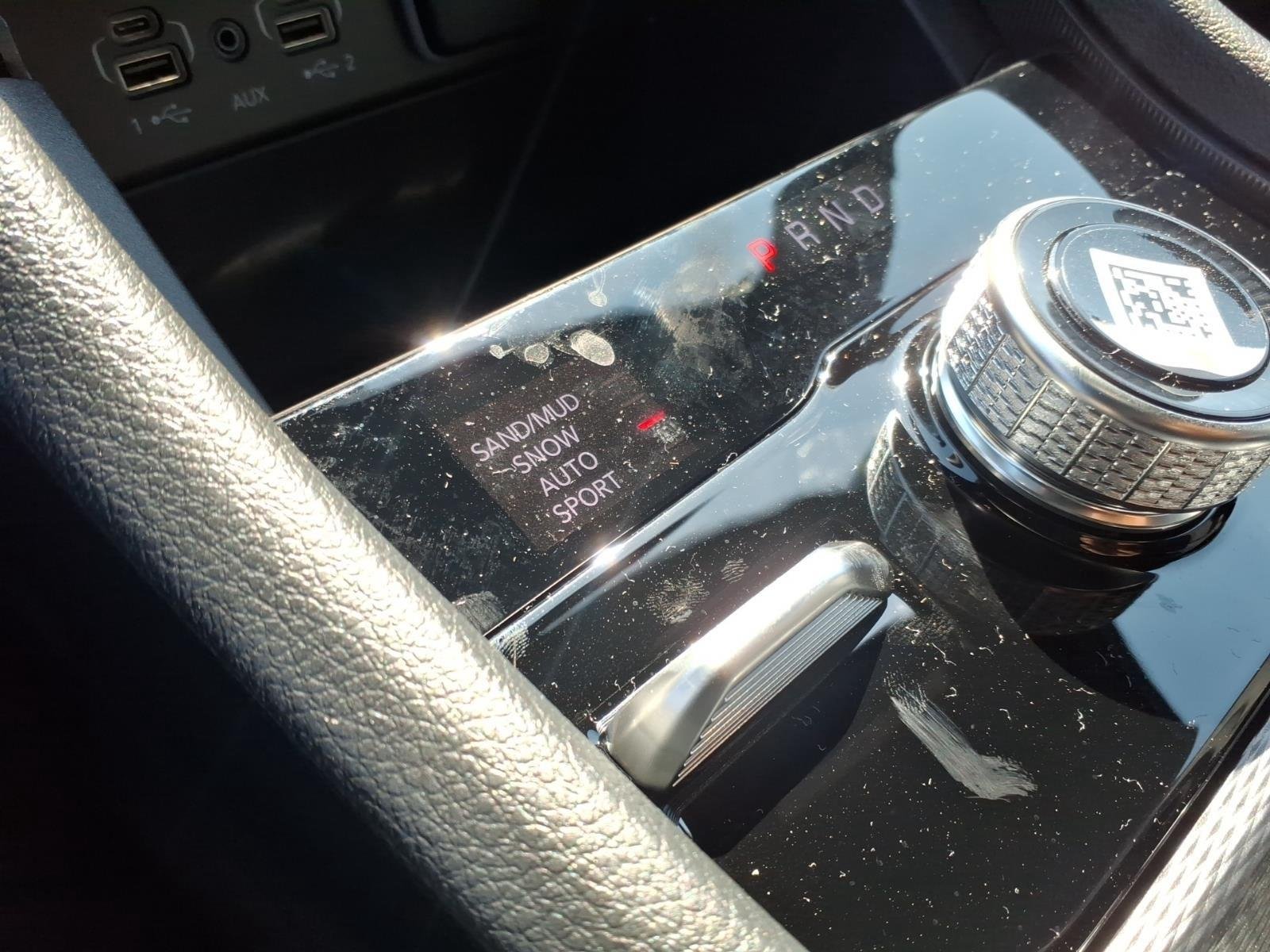 New 2026 Silver Zynith Jeep Laredo Altitude image 7