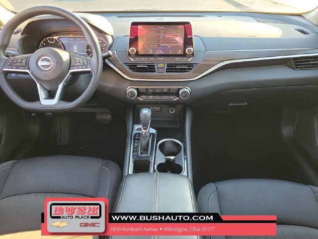 Used 2024 Gray Nissan 2.5 SV image 9