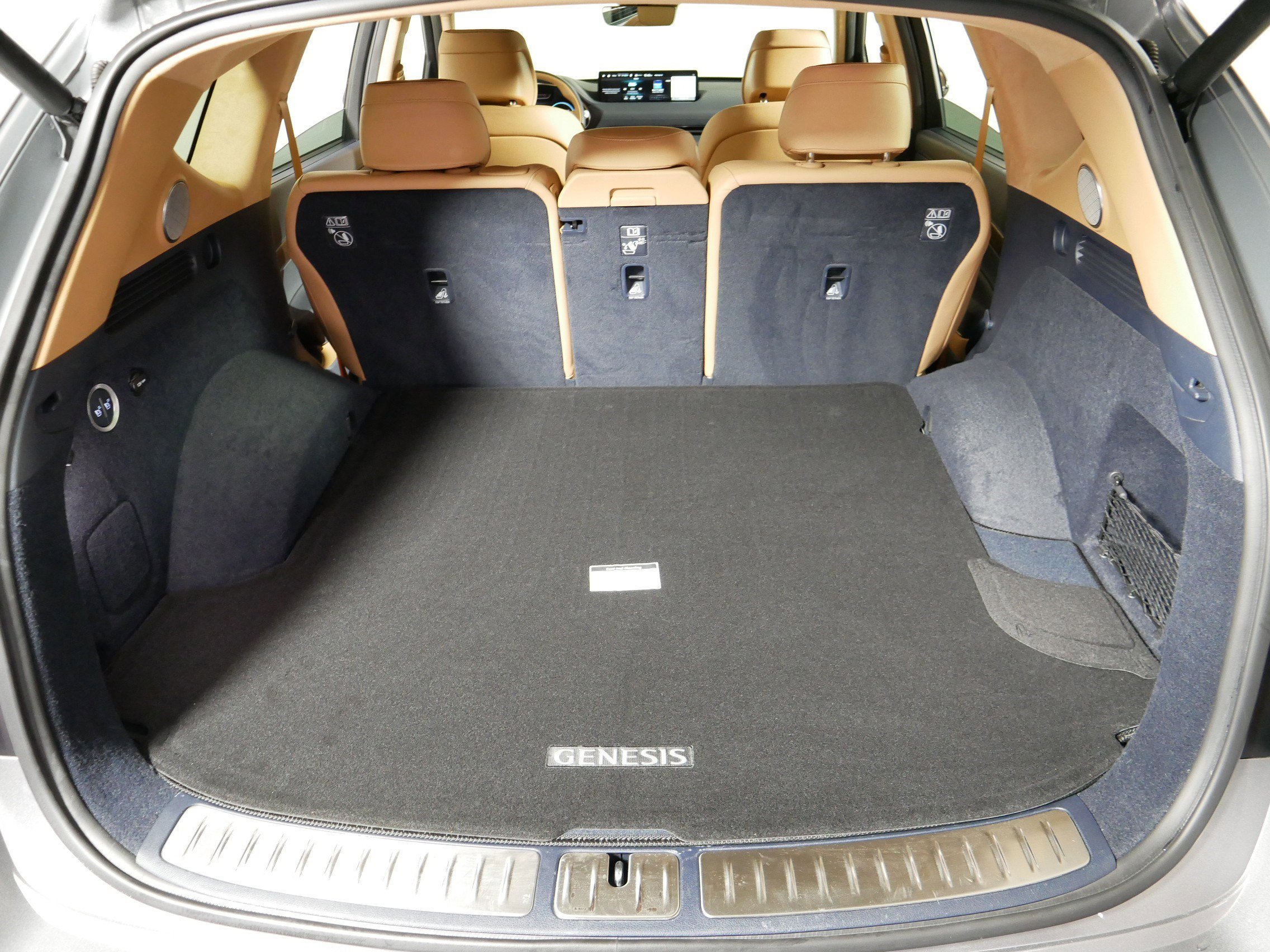 Certified Used 2023 Savile Silver Genesis  image 18