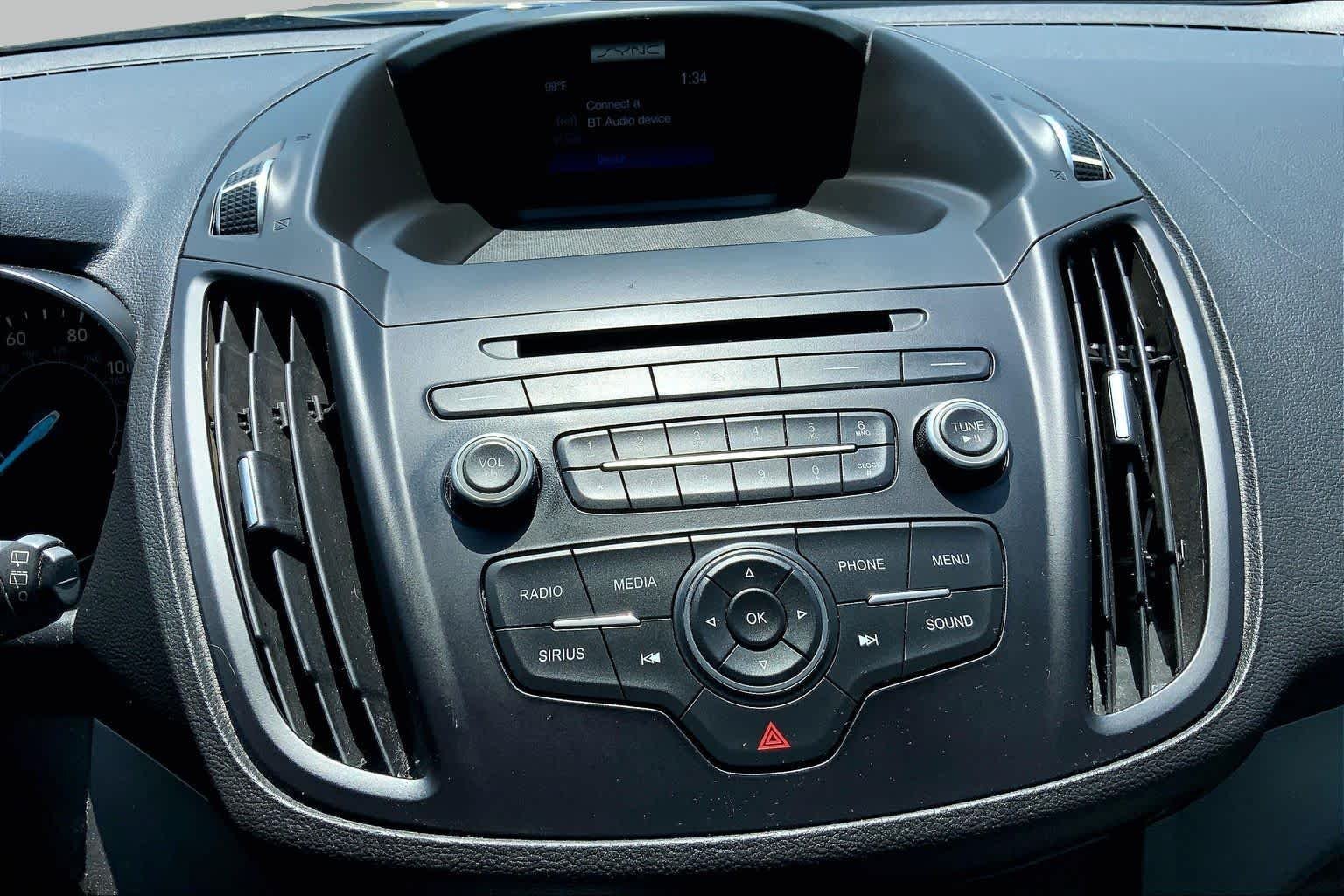 Used 2017 Lightning Blue Metallic Ford SE image 7