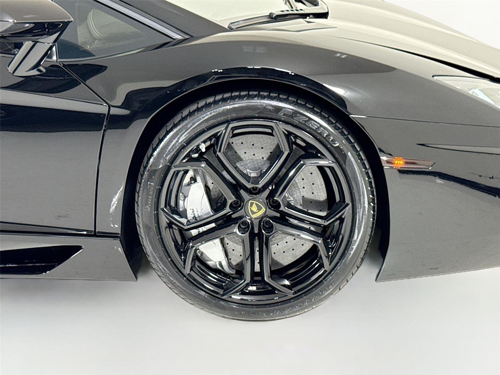 Used 2016 Nero Aldebaran Lamborghini LP 700-4 | Vorsteiner Carbon Wing | Carbon Interior image 37