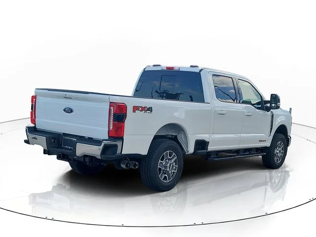 New 2026 Oxford White Ford Lariat image 5