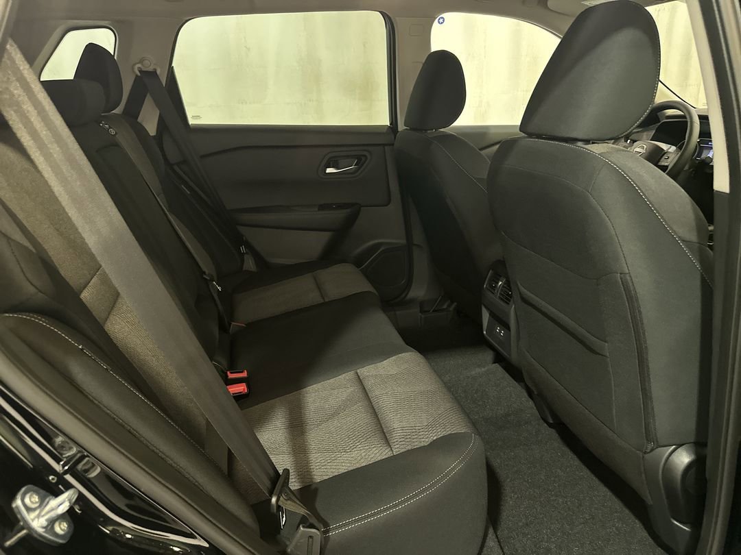 2026 Nissan Rogue SV - Photo 19