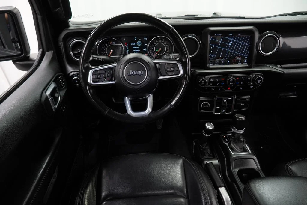 Used 2021 Gray Jeep Unlimited Sahara Altitude image 23