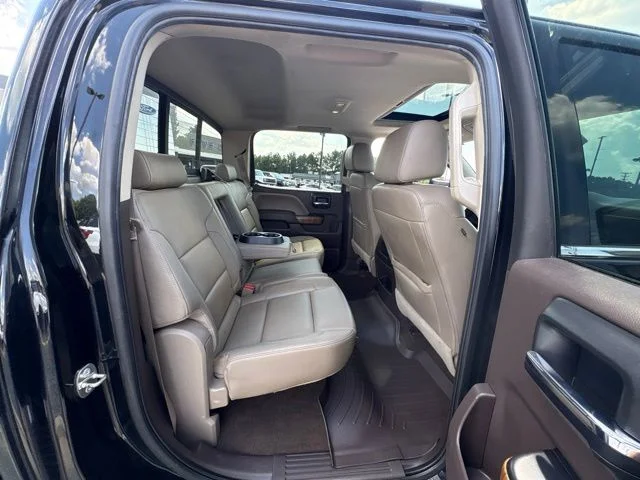 Used 2016 Black GMC SLT image 26