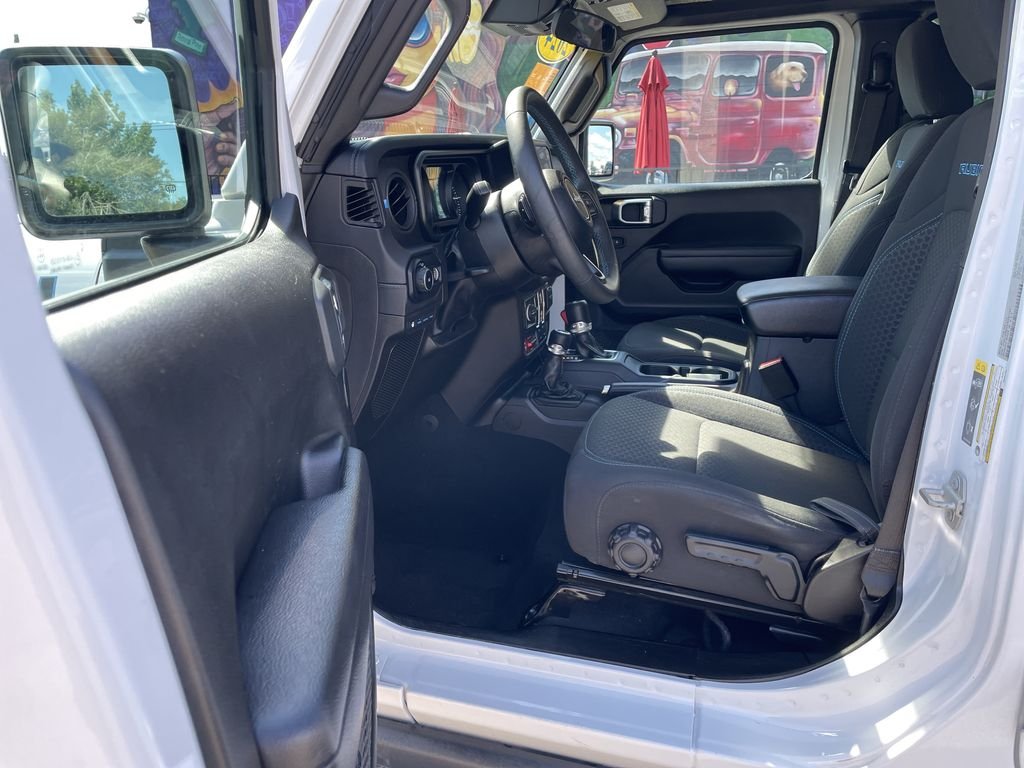 Used 2024 White Jeep Rubicon 4xe image 14