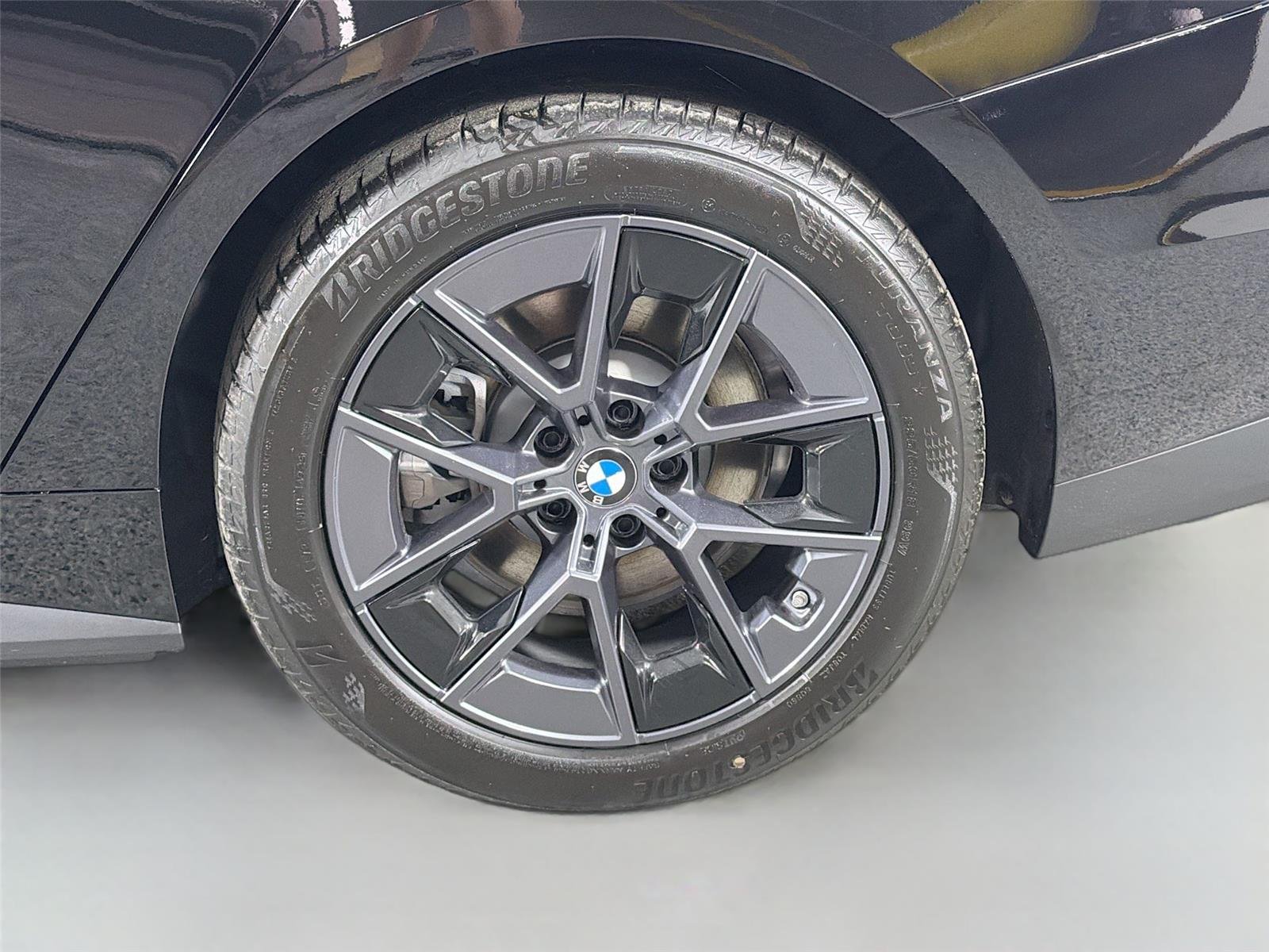 New 2026 Jet Black BMW xDrive40 image 60