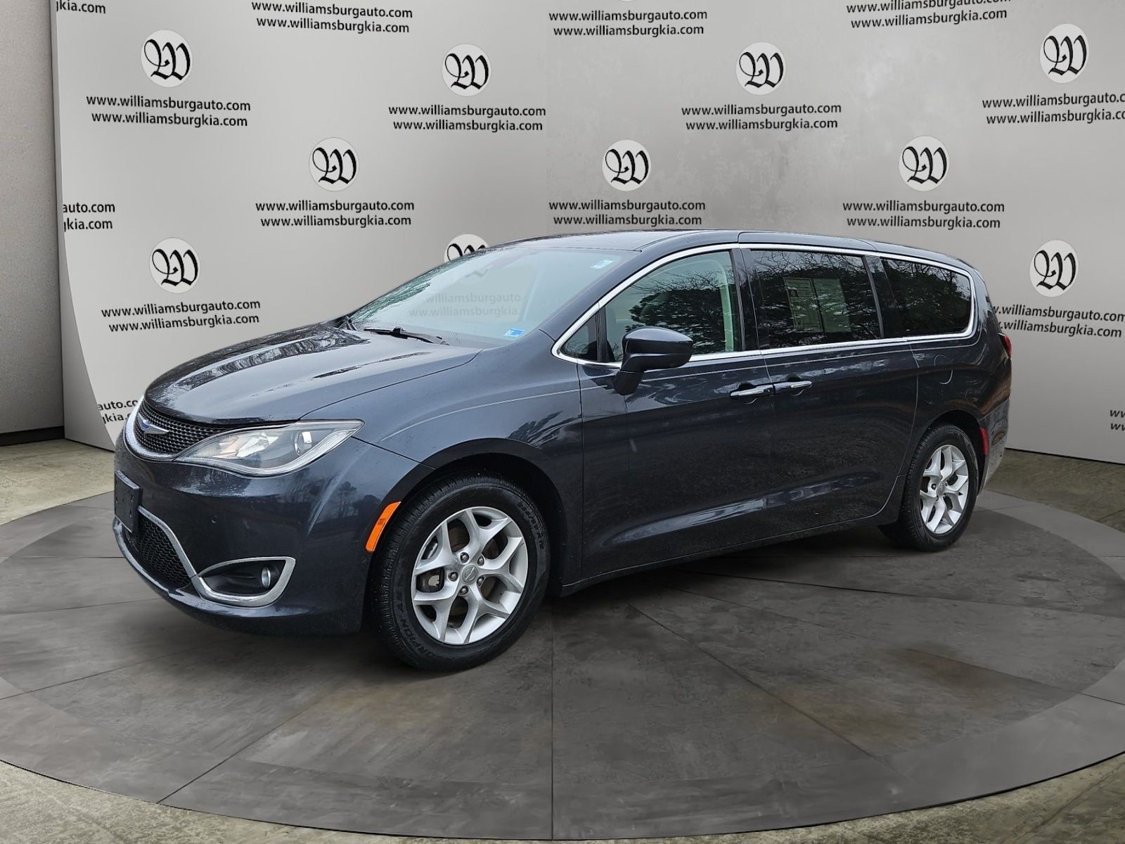 2019 Chrysler Pacifica Touring Plus