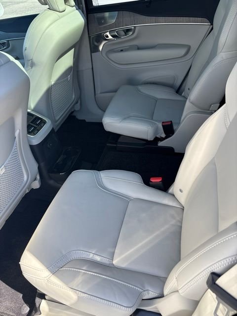 Used 2024 White Volvo Ultimate image 26