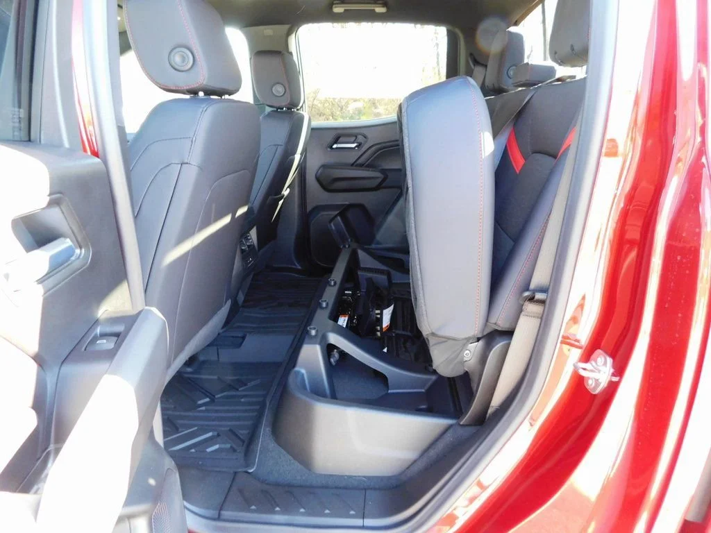 2026 Chevrolet Colorado Z71 - Photo 26