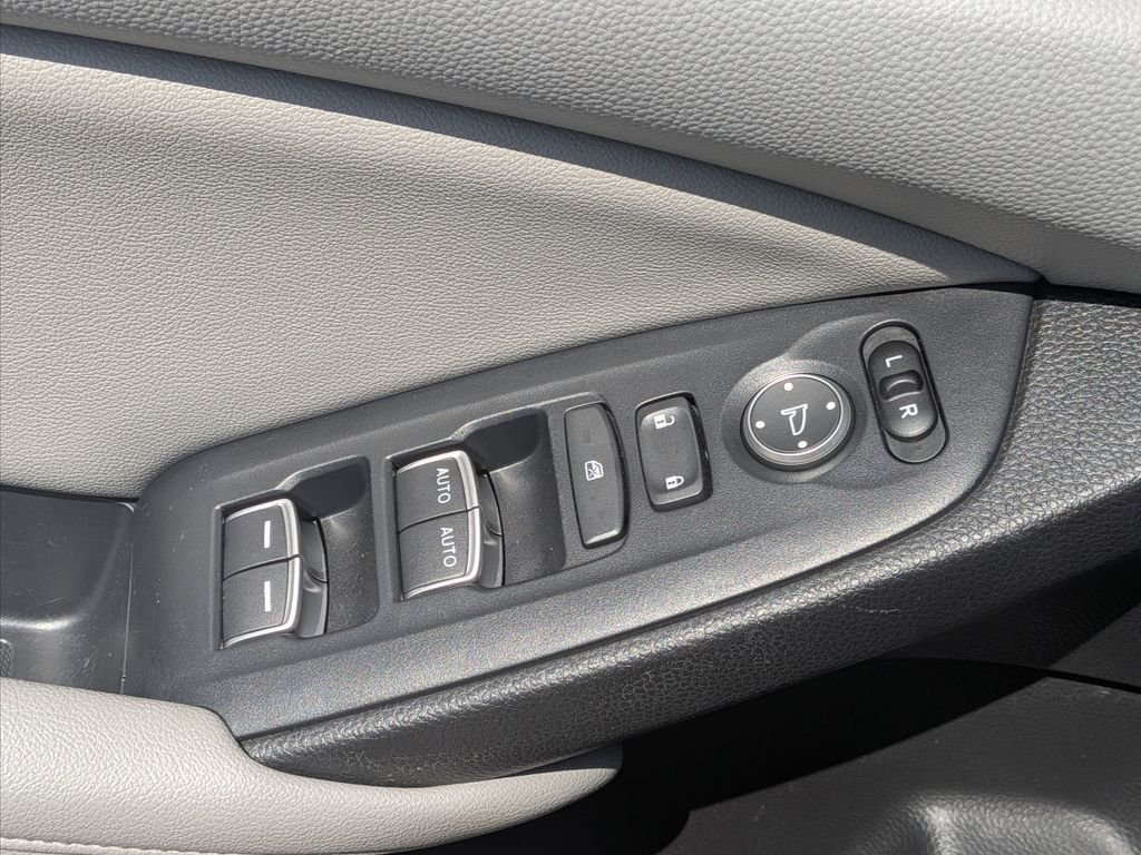 Used 2020 Gray Honda EX image 10