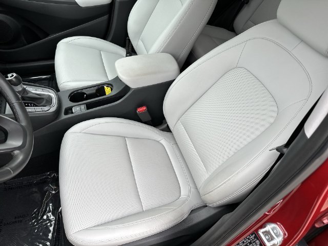 Used 2023 Red Hyundai Limited image 22