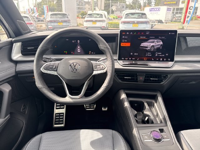 2026 Volkswagen Tiguan SE R-LINE BLACK - Photo 22
