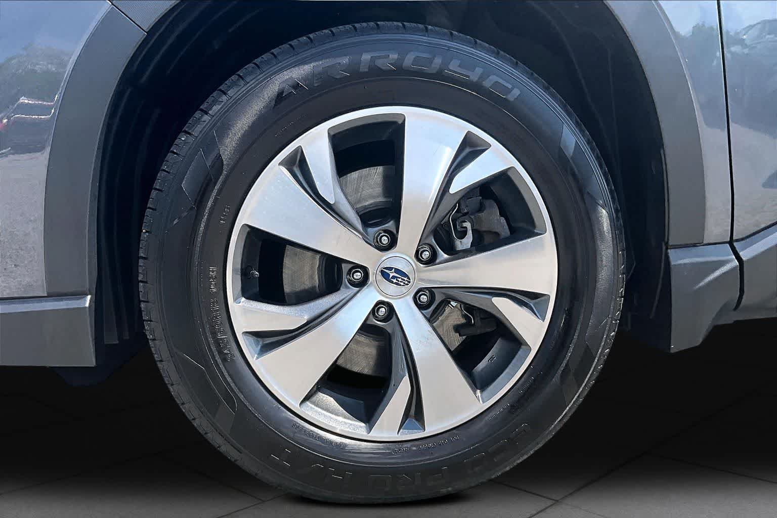 Used 2023 Magnetite Gray Metallic Subaru Premium image 11