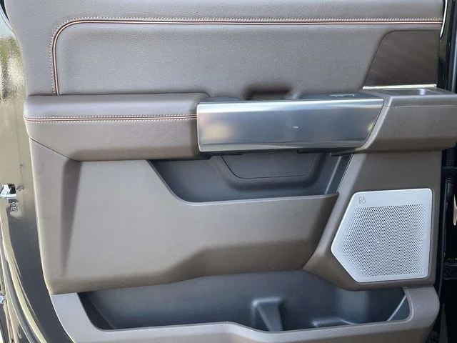 New 2026 Agate Black Metallic Ford F-250® King Ranch® image 11
