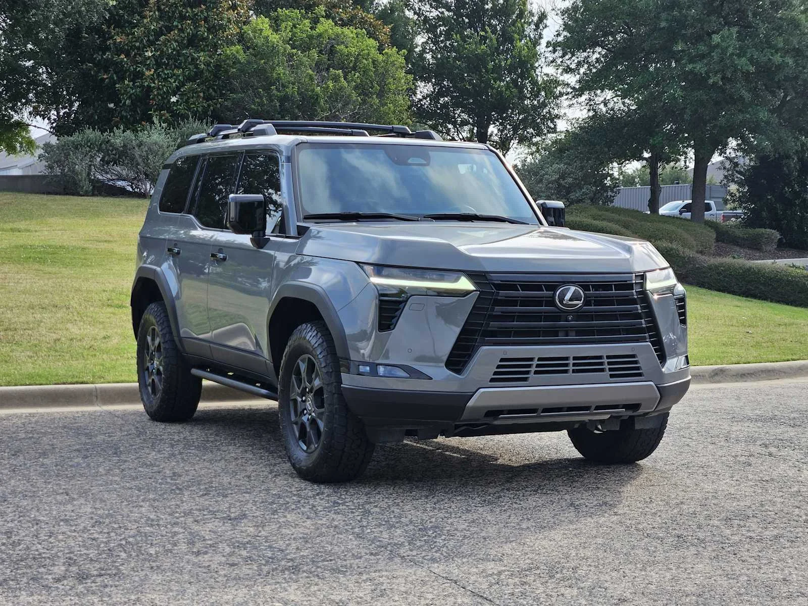 Used 2024 Incognito Lexus Overtrail+ image 2