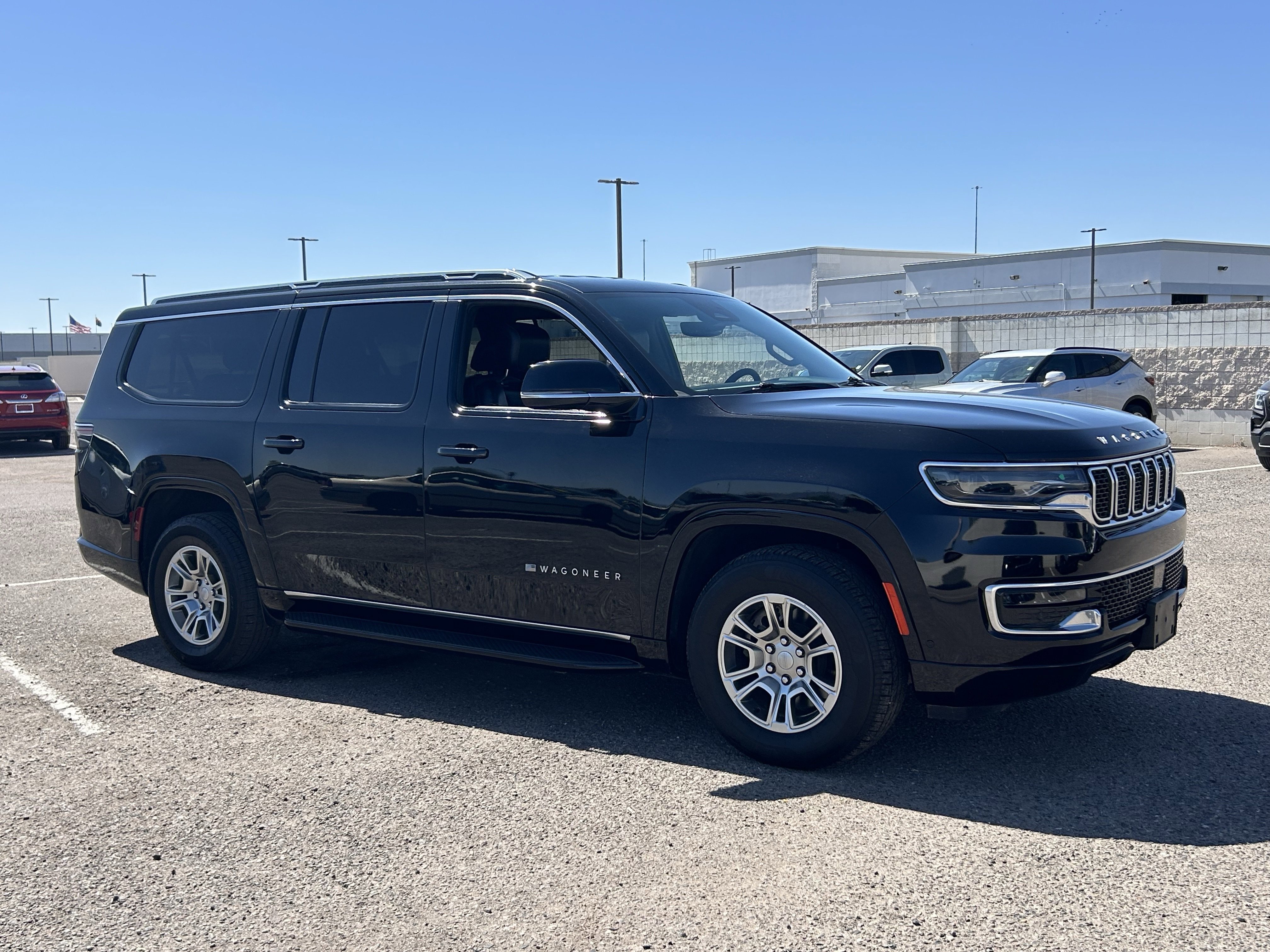 Used 2024 Diamond Black Crystal Pearlcoat Jeep Base image 7