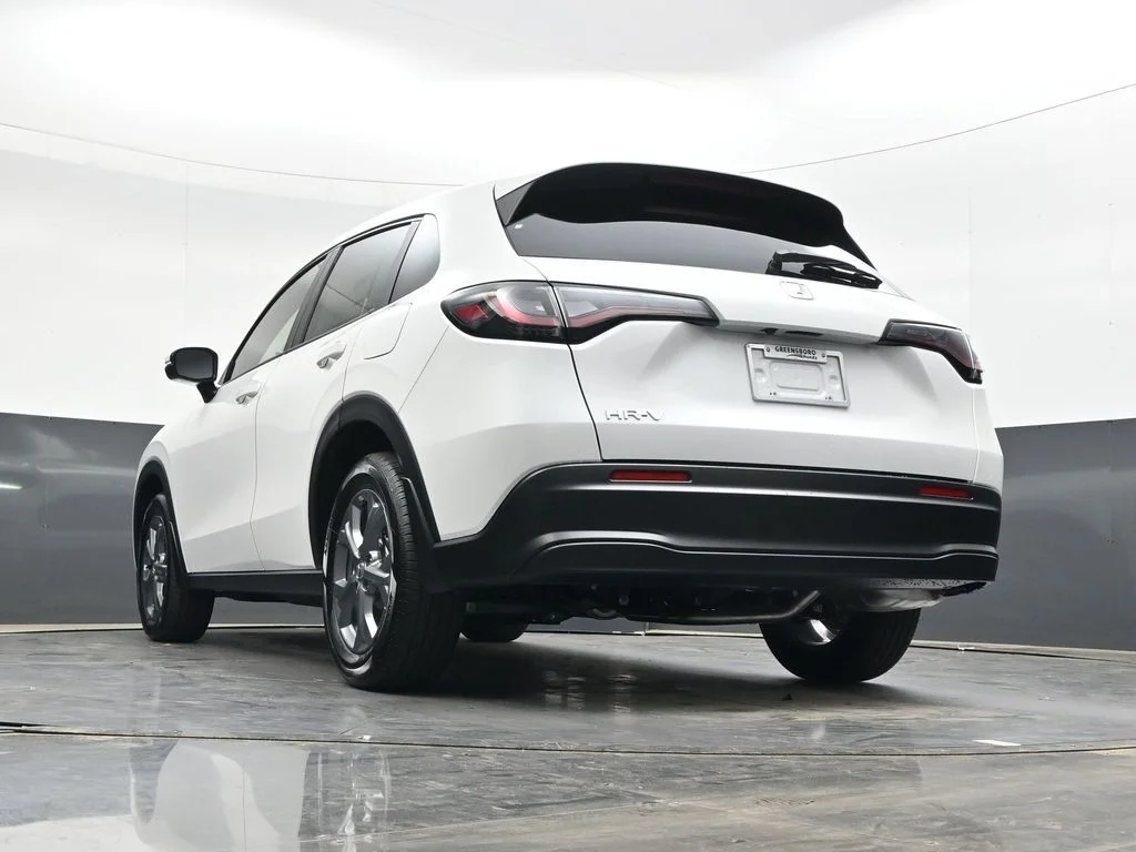 New 2026 Platinum White Pearl Honda LX image 28