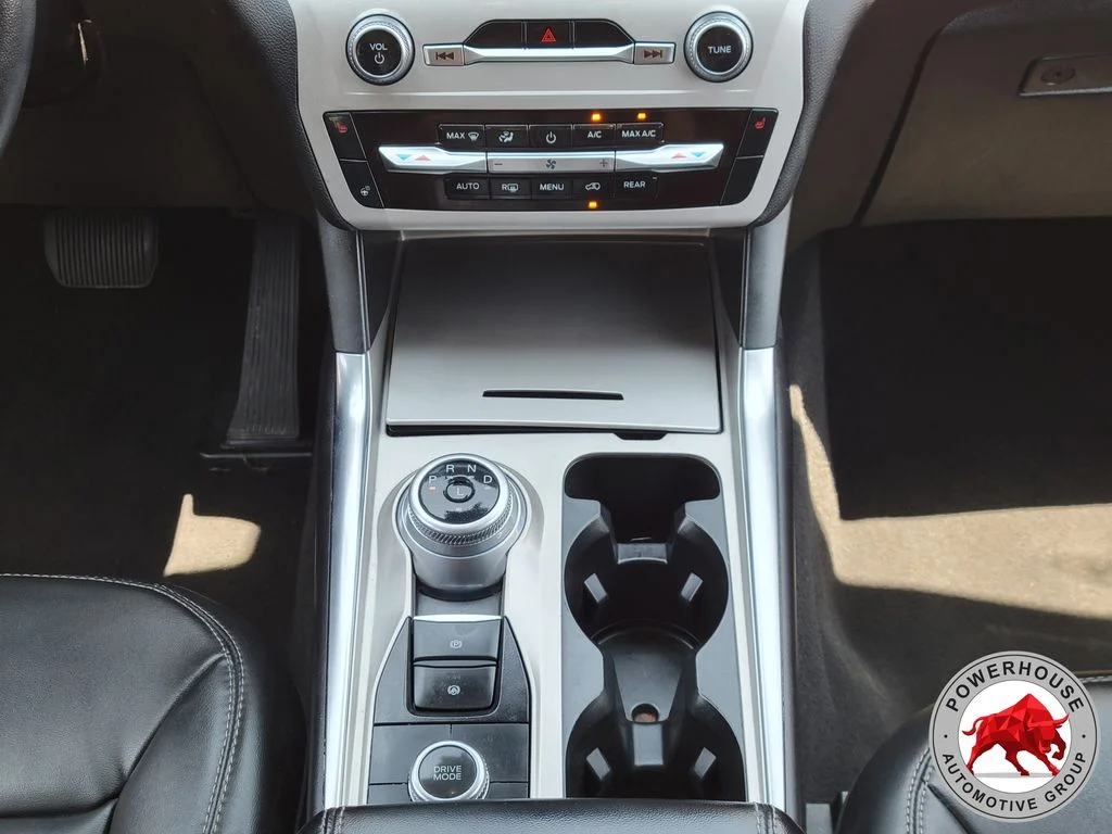 Used 2023 Silver Ford XLT image 23