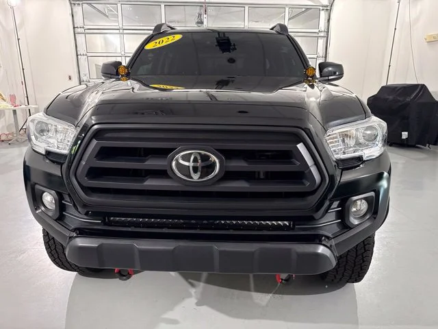 Used 2022 Black Toyota SR5 image 2