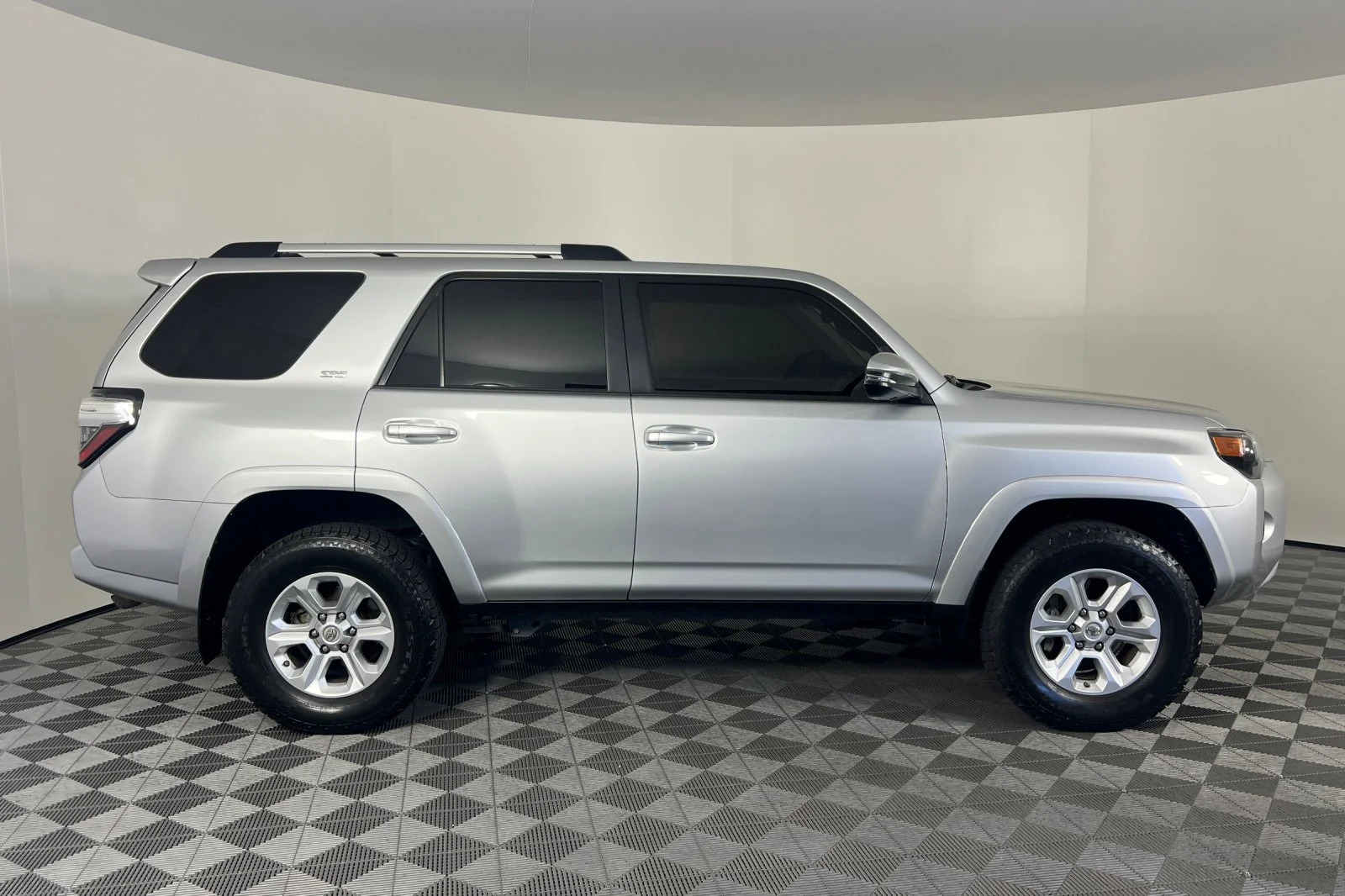 Certified Used 2021 Classic Silver Metallic Toyota SR5 Premium image 2