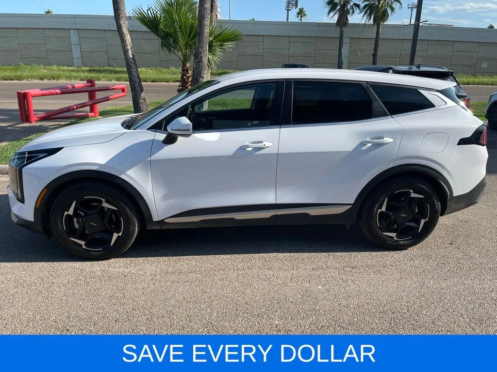 Used 2026 White Kia EX image 3