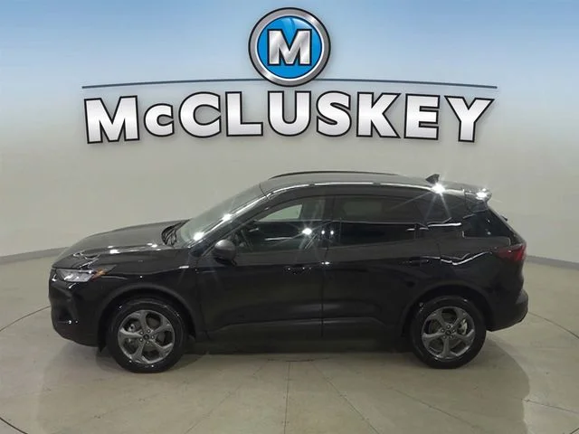Used 2025 Black Ford ST-Line image 32